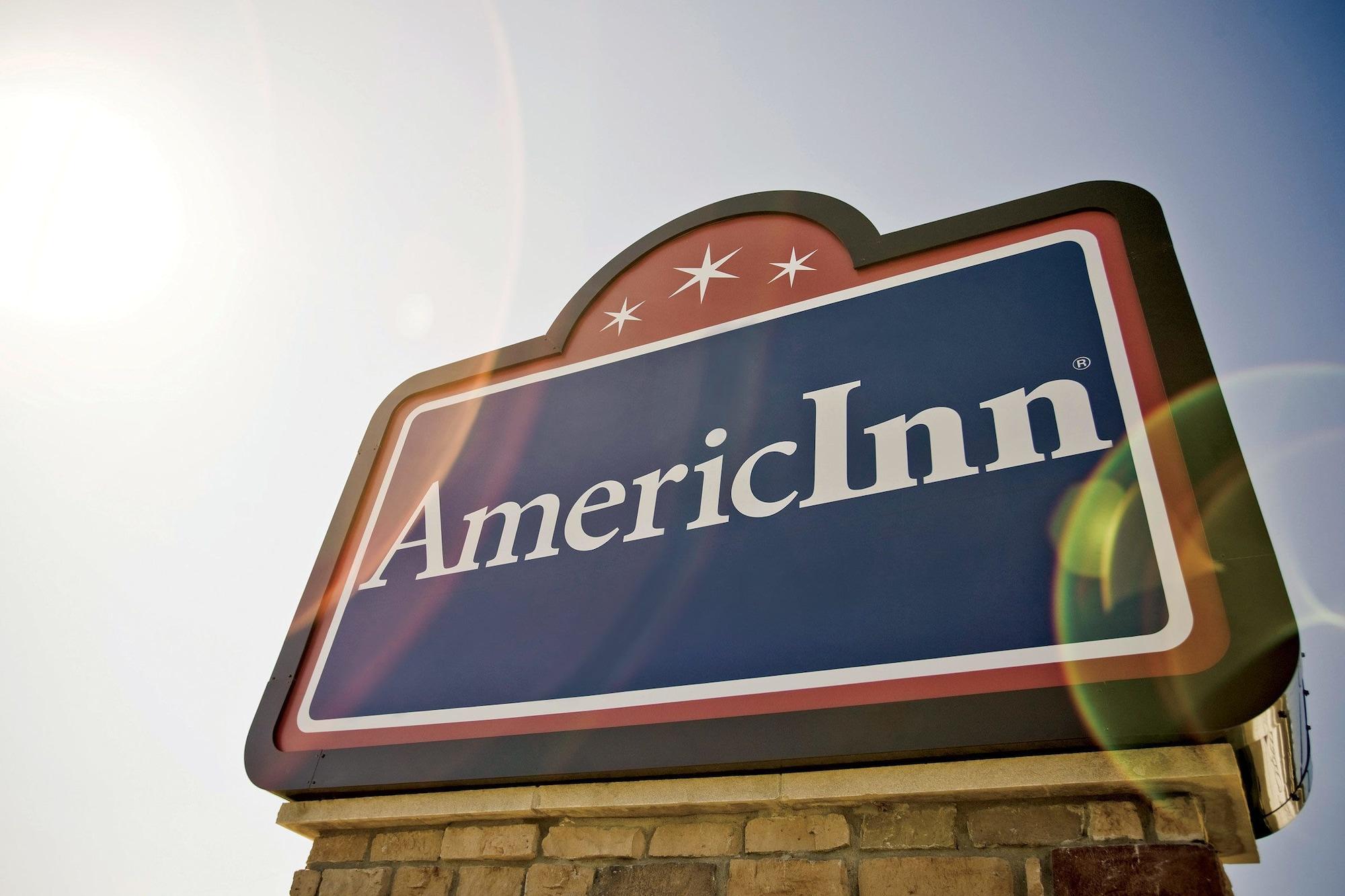 Americinn By Wyndham Hartford Wi Экстерьер фото