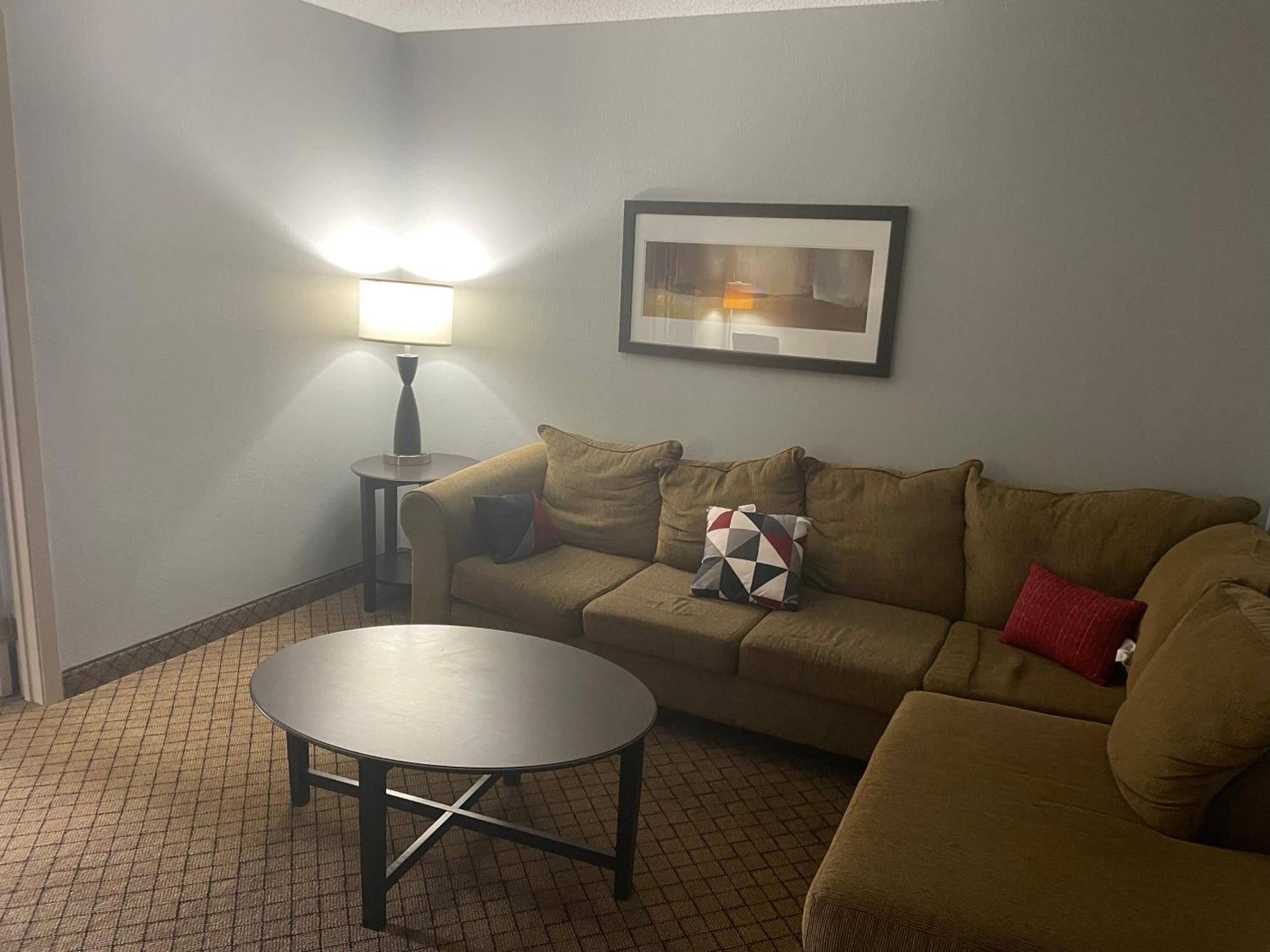 Americinn By Wyndham Hartford Wi Экстерьер фото