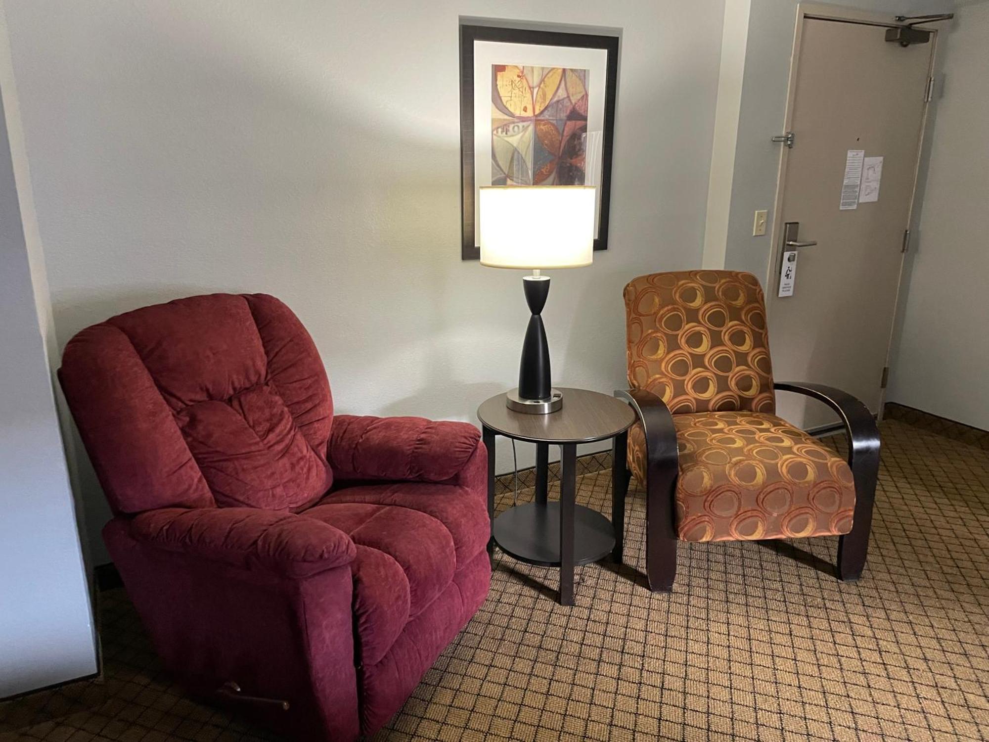 Americinn By Wyndham Hartford Wi Экстерьер фото